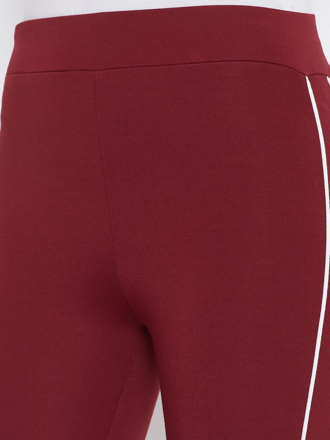 Women Maroon Solid Striped Jeggings